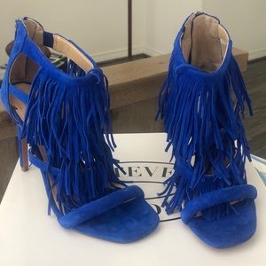 NEVER worn Steve Madden fringe heels